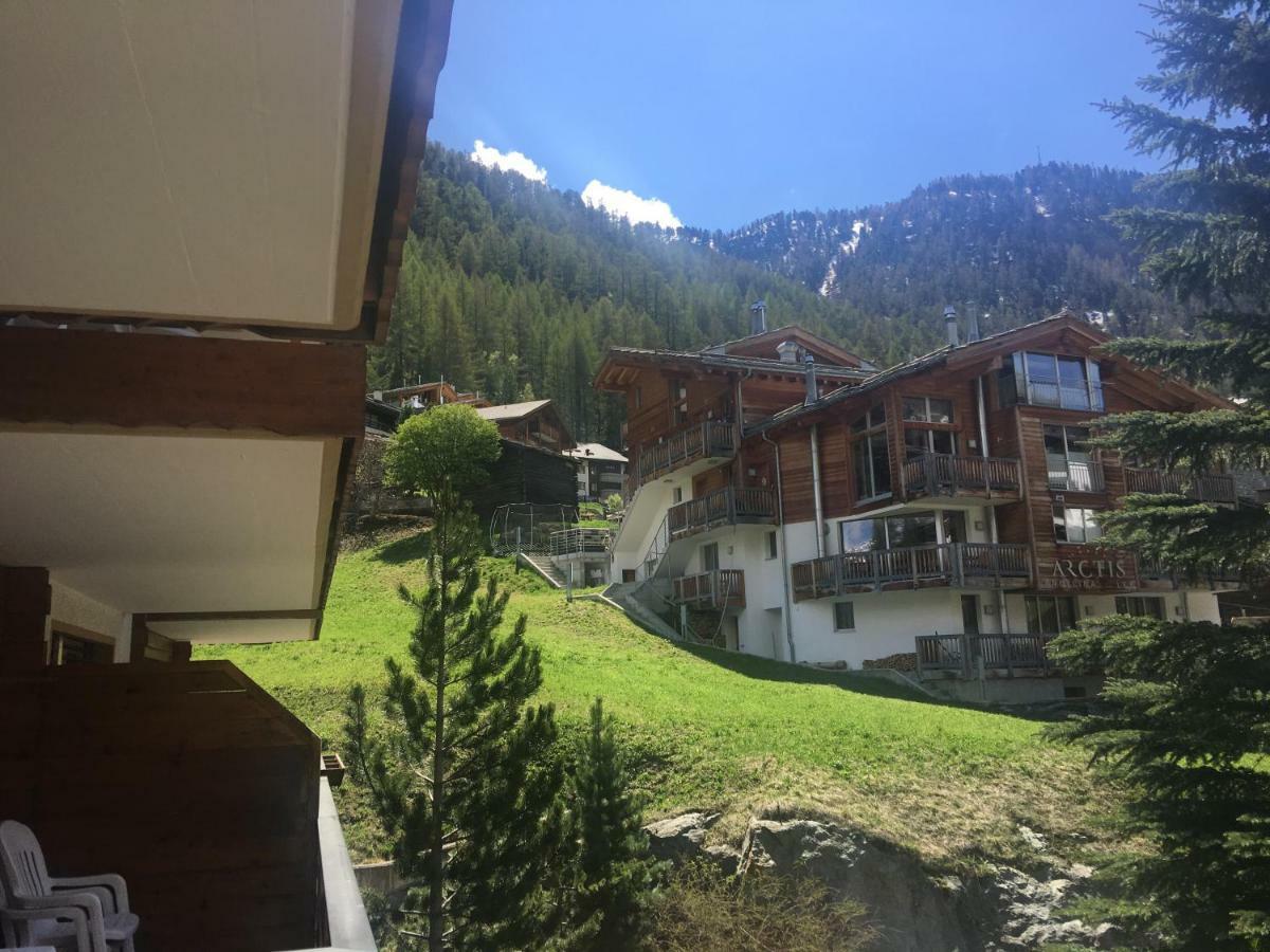 Ferienwohnung Haus Colmar Zermatt Exterior foto